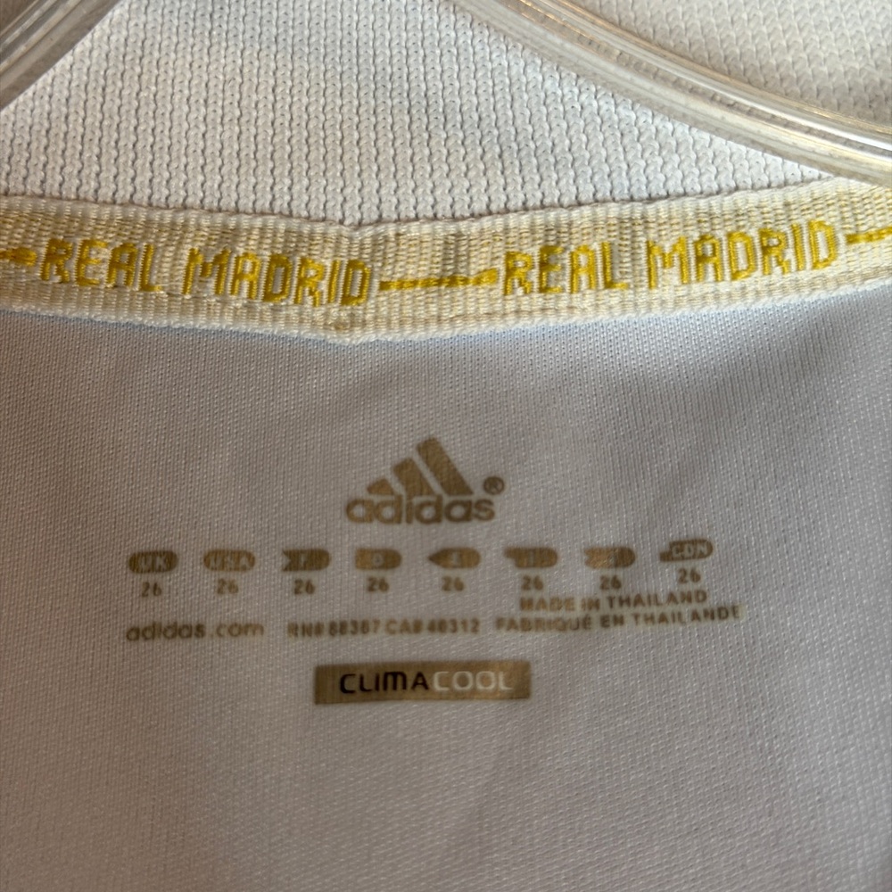 adidas‎ White and Gold Kids Jersey - Picture 4 of 7